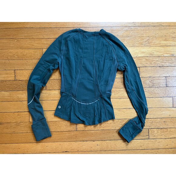 Lululemon Rulu Reflective Running Long Sleeve Shirt, Size 2 - Picture 2 of 3
